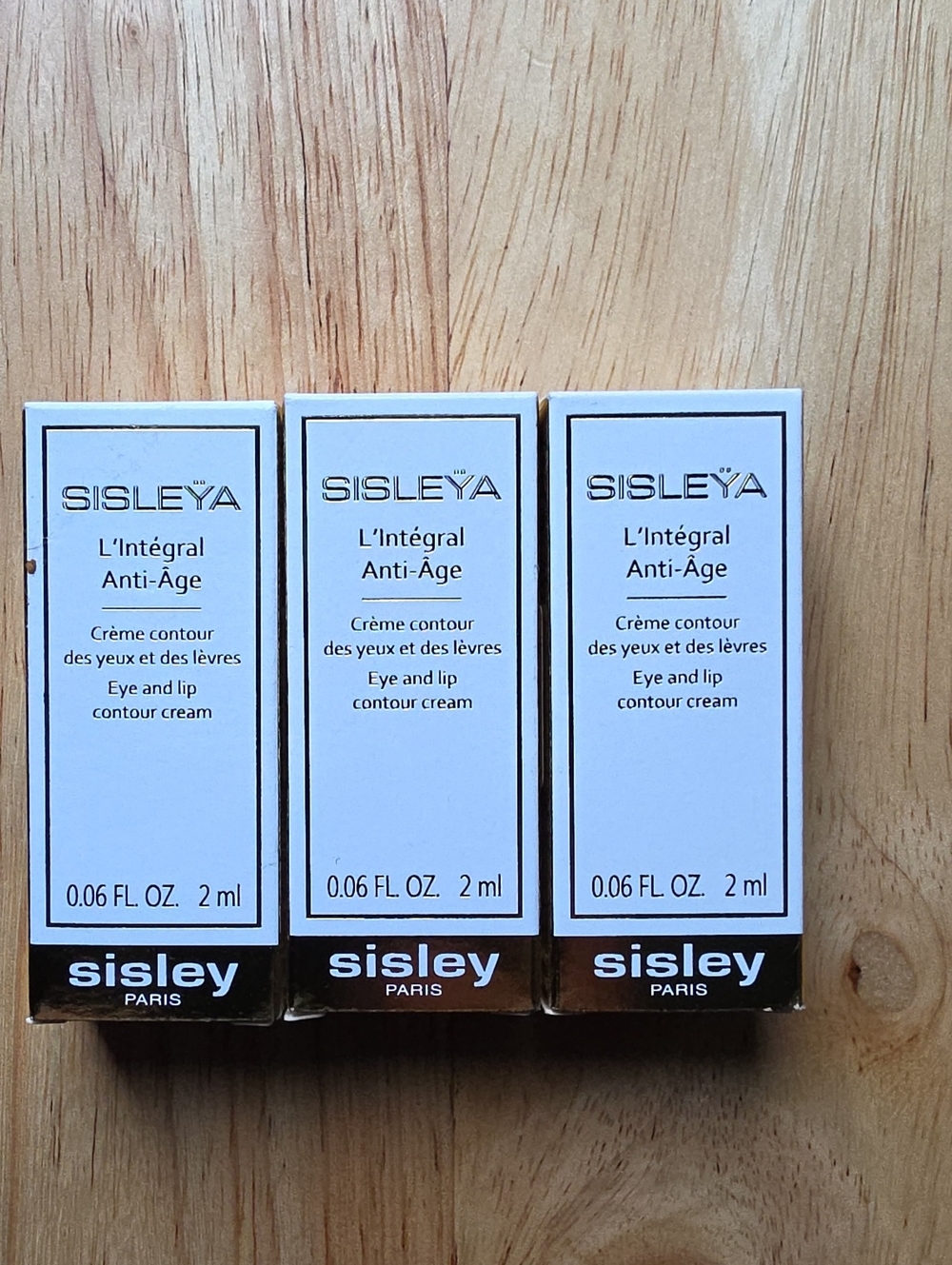 Sisleÿa L'Intégral Anti-Âge Eye & Lip Contour Cream - White